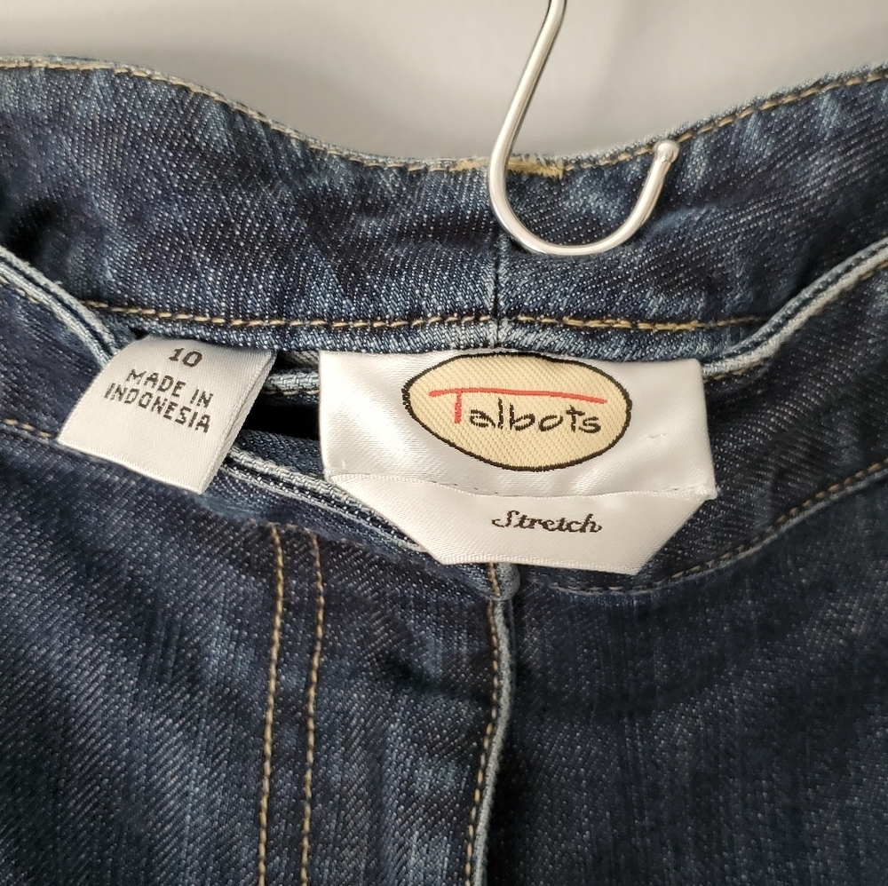 Talbots Women's High Rise Wide Legged Stretch Jeans Dark Denim Size 10 - Picture 4 of 4